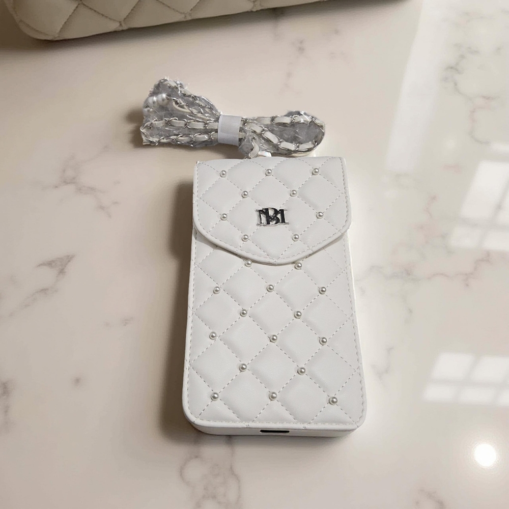 New Vegan Leather Badgley Mischka phone case with card insert holder
